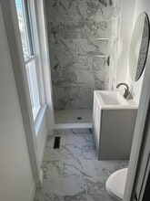 305 Grovers Ave in Bridgeport, CT - Building Photo - Building Photo