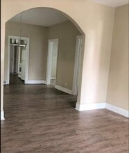 40 Clio Ave, Unit Upper in Buffalo, NY - Building Photo - Building Photo