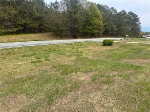 11100 Cumming Hwy in Canton, GA - Building Photo - Building Photo