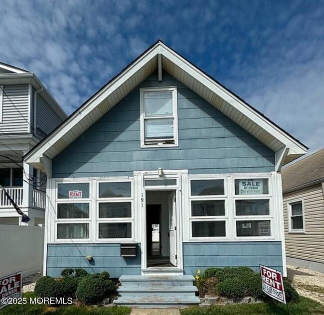 property at 191 3rd Ave