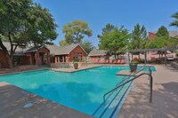 Building Photo - Shadow Ridge Apartamentos in El Paso, Texas