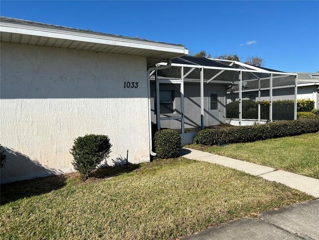 property at 1033 Willow Dr