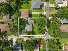 2725 N Myrtle Ave in Tampa, FL - Building Photo - Building Photo