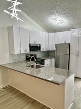 610 Shadywood Ln in Knoxville, TN - Building Photo - Building Photo