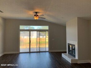 1758 Chandelier Cir E in Jacksonville, FL - Building Photo - Building Photo
