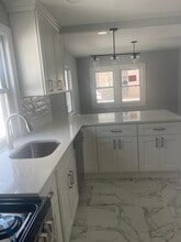 174 Cedar Rd, Unit CEDAR RD EAST NORTHPO in East Northport, NY - Foto de edificio - Building Photo