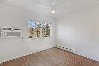 7359 N Winchester Ave in Chicago, IL - Building Photo - Building Photo