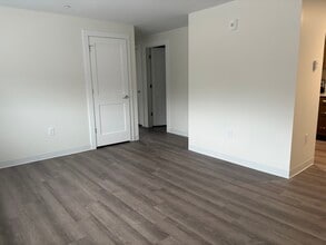 1741 Washington St in Braintree, MA - Building Photo - Building Photo