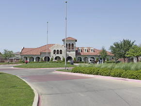 Rosemont at Sierra Vista in Dallas, TX - Building Photo - Building Photo