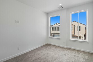 2923 El Fenice Ln in Houston, TX - Building Photo - Building Photo