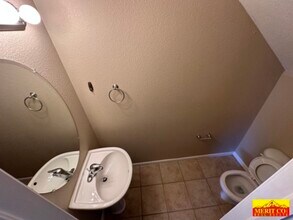 1044 Wisdom Heights in Colorado Springs, CO - Building Photo - Building Photo