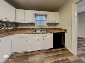 7322 Cavern Rd in Trussville, AL - Building Photo - Building Photo