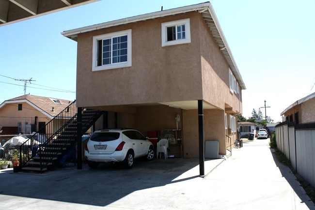 1255 S La Verne Ave in Los Angeles, CA - Building Photo - Building Photo