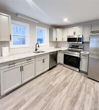 800 Deer Park Ave in North Babylon, NY - Building Photo - Building Photo