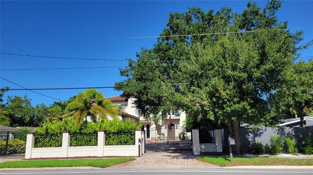 3218 S Osprey Ave in Sarasota, FL - Foto de edificio