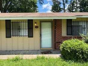 3435 Casa Grande Cir in Jackson, MS - Building Photo - Building Photo