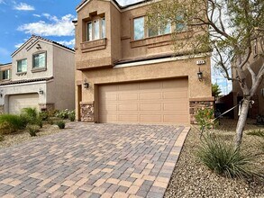 389 Wilford Springs St in Henderson, NV - Building Photo - Building Photo