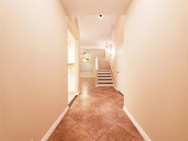 10630 Sugar Trace Dr in Sugar Land, TX - Building Photo - Building Photo