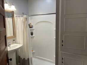 3017 N Maryland Ave in Milwaukee, WI - Building Photo - Building Photo