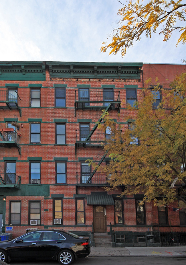 100 Baltic St. 8 in Brooklyn, NY - Foto de edificio - Building Photo