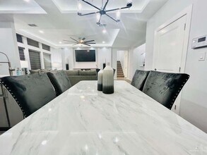 27 Fir Ave in McAllen, TX - Building Photo - Building Photo