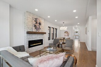 5426 N Western Ave in Chicago, IL - Building Photo - Building Photo