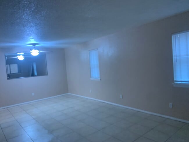 property at 2800 Cerrillos Rd