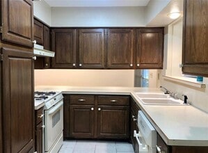 3701 Halifax Dr in Arlington, TX - Building Photo - Building Photo