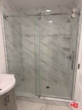 4013 Walton Ave in Los Angeles, CA - Building Photo - Building Photo