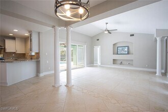 1380 Albatross Rd in Sanibel, FL - Foto de edificio - Building Photo
