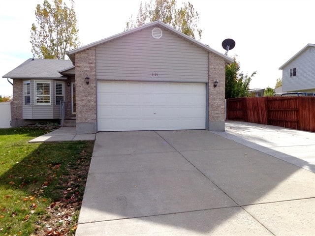 property at 5155 W Devonna Rd