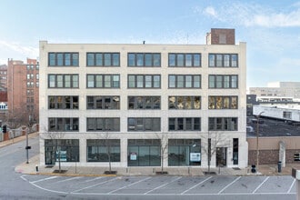 Lofts at the Mac in St. Louis, MO - Foto de edificio - Building Photo
