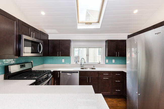 71 Orchard St, Unit 1 in Malden, MA - Building Photo - Building Photo