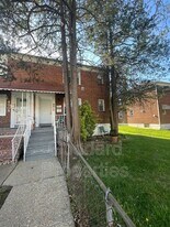 4910 Poe Ave in Baltimore, MD - Building Photo