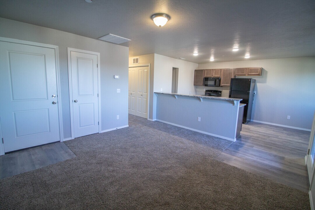 4305 S 10th Ave in Caldwell, ID - Building Photo