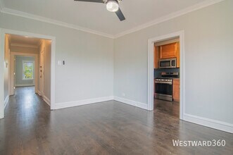 6456 N Damen Ave-Unit -3 in Chicago, IL - Building Photo - Building Photo