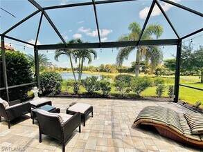 8527 Palacio Terrace N in Naples, FL - Foto de edificio - Building Photo