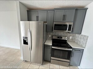 1119 Jordan Ct NE in Palm Bay, FL - Building Photo - Building Photo