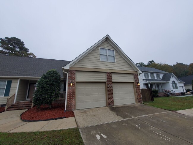 1509 Ridgemont Pl in Fayetteville, NC - Building Photo - Building Photo