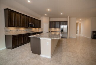 4702 Preserve Park Dr in Spring, TX - Building Photo - Building Photo