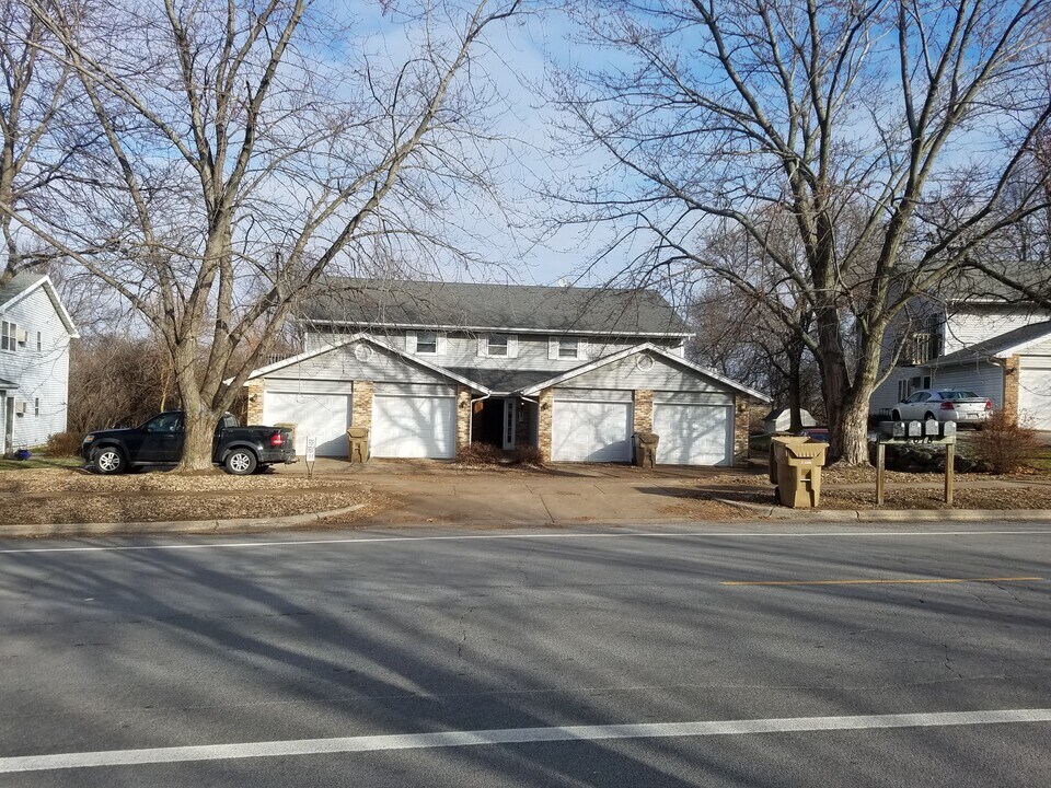 4654 Hayes Rd, Unit 1 in Madison, WI - Foto de edificio