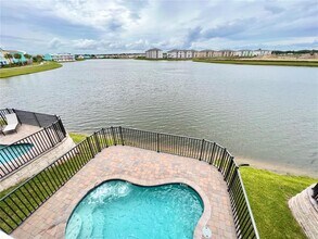 3032 Parrot Head Pl in Kissimmee, FL - Building Photo - Building Photo