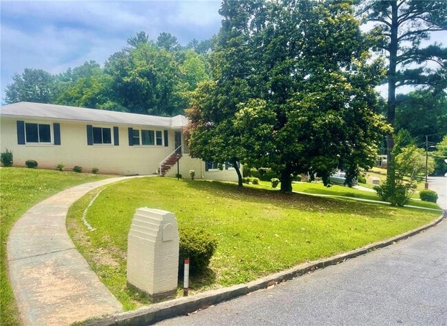 property at 3028 Tribble Ln NW