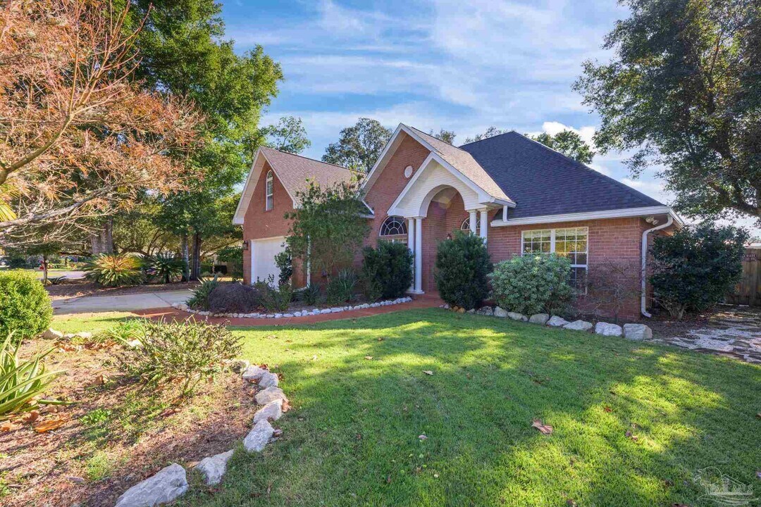 4023 Teal Way in Pensacola, FL - Building Photo