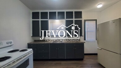 713 N 6th St in Yakima, WA - Building Photo - Building Photo