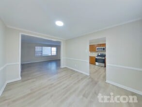 906 Township Line Rd in Plymouth Meeting, PA - Building Photo - Building Photo