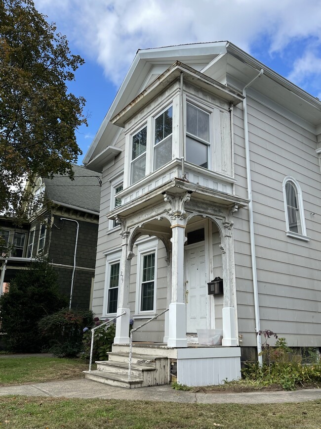 property at 279 Humphrey St