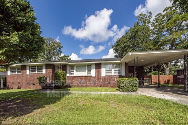 property at 1916 Morgan Ave