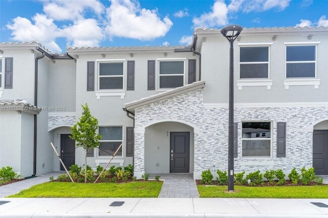 property at 95 SE 11th St