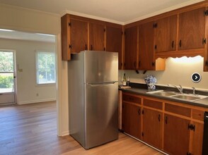 168 W Braxton Foushee St in Carrboro, NC - Foto de edificio - Building Photo